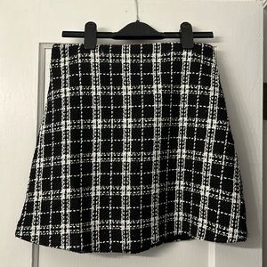 Plaid mini skirt